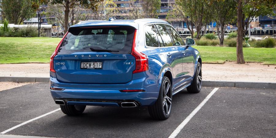  Volvo XC90 T6 R-Design 2016 года  (AU) (фото 11 из 23)
